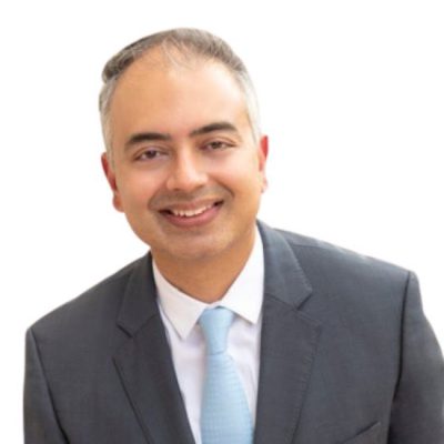 Seemal Headshot (830 x 550 px)